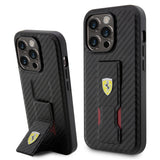 iPhone 14 Pro Kılıf Ferrari Lisanlı Klasik Metal Logolu Delikli Standlı Karbon