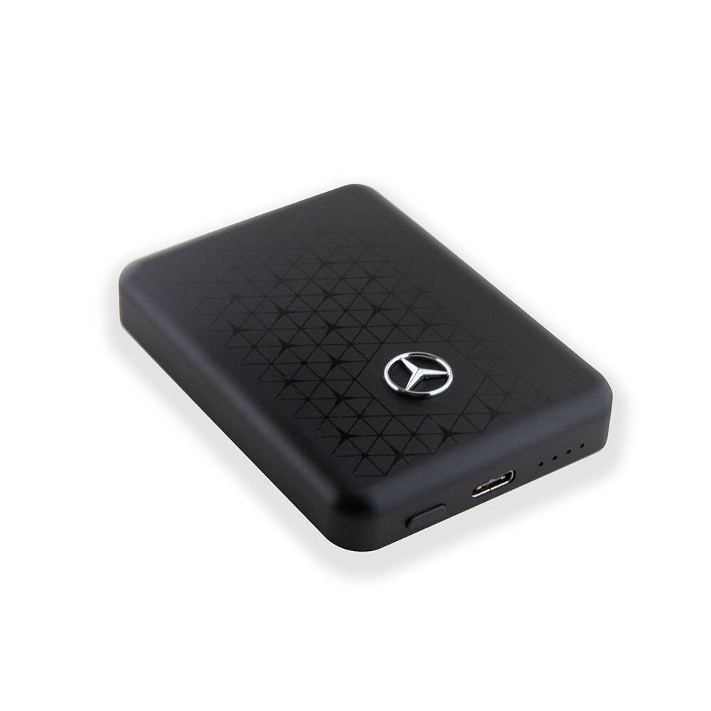 Mercedes-Benz 3000 mAh MagSafe Power Bank LED Gösterge - Şık ve Fonksiyonel Tasarım