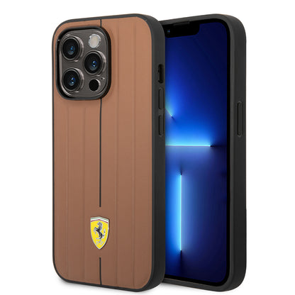 iPhone 14 Pro Max Kılıf Ferrari Lisanslı Deri Arka Yüzey Metal Logolu Şerit Tasarımlı